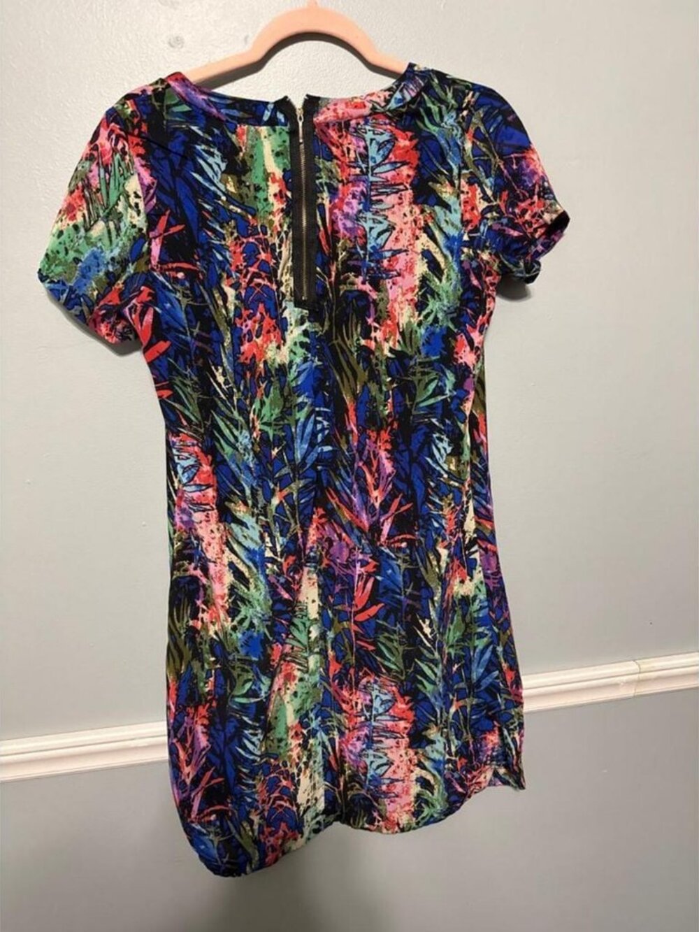 loral Dress